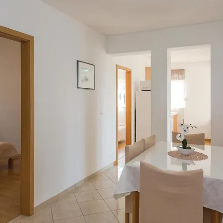 Апартаменти Vukovarska Iii Макарська