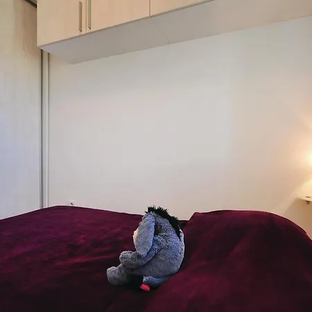 Vukovarska Iii * Макарська