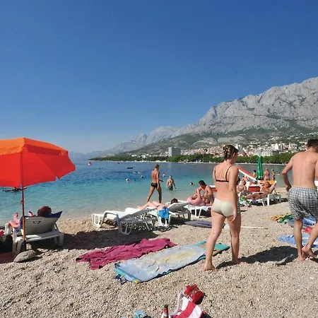 Apartament 2 Bedroom Awesome In