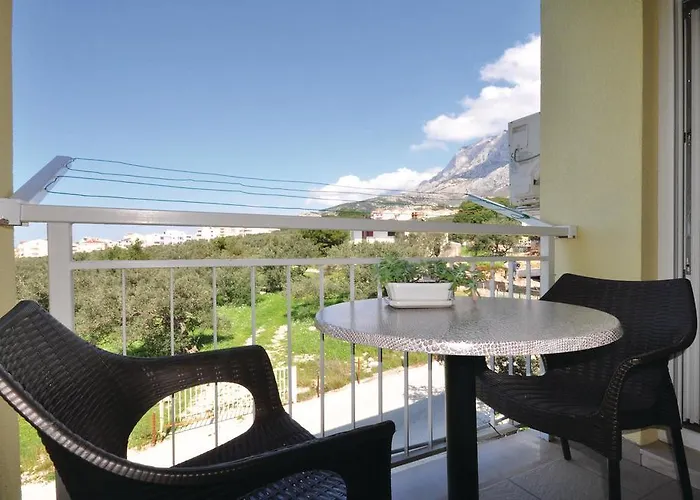 Vukovarska Iii * Makarska