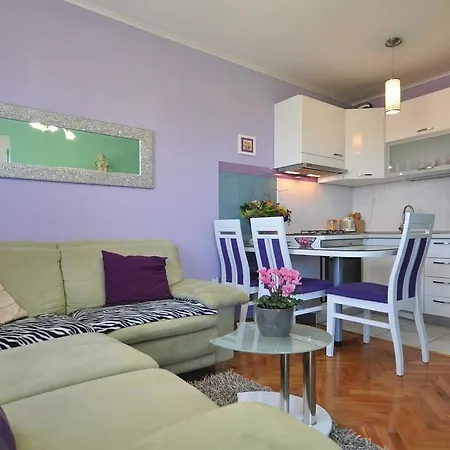 2 Bedroom Awesome In