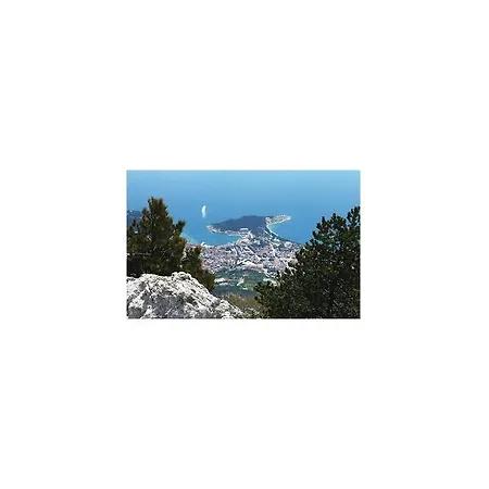 2 Bedroom Awesome In *